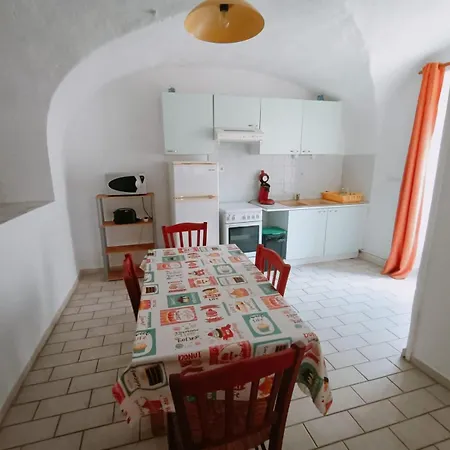 Aparthotel La Cour Des Miracles *